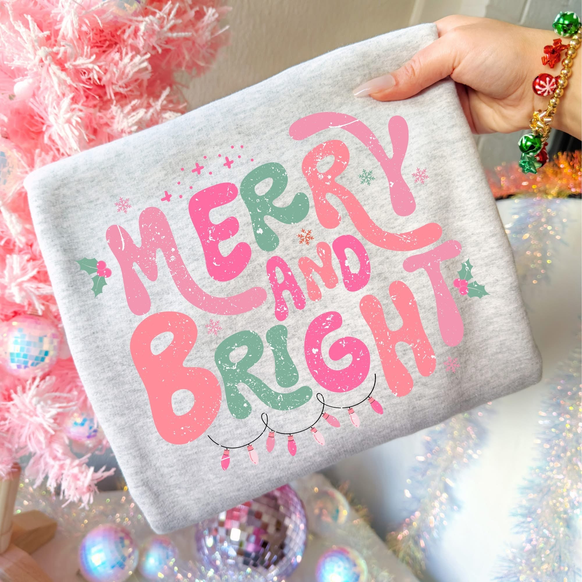 MERRY & BRIGHT