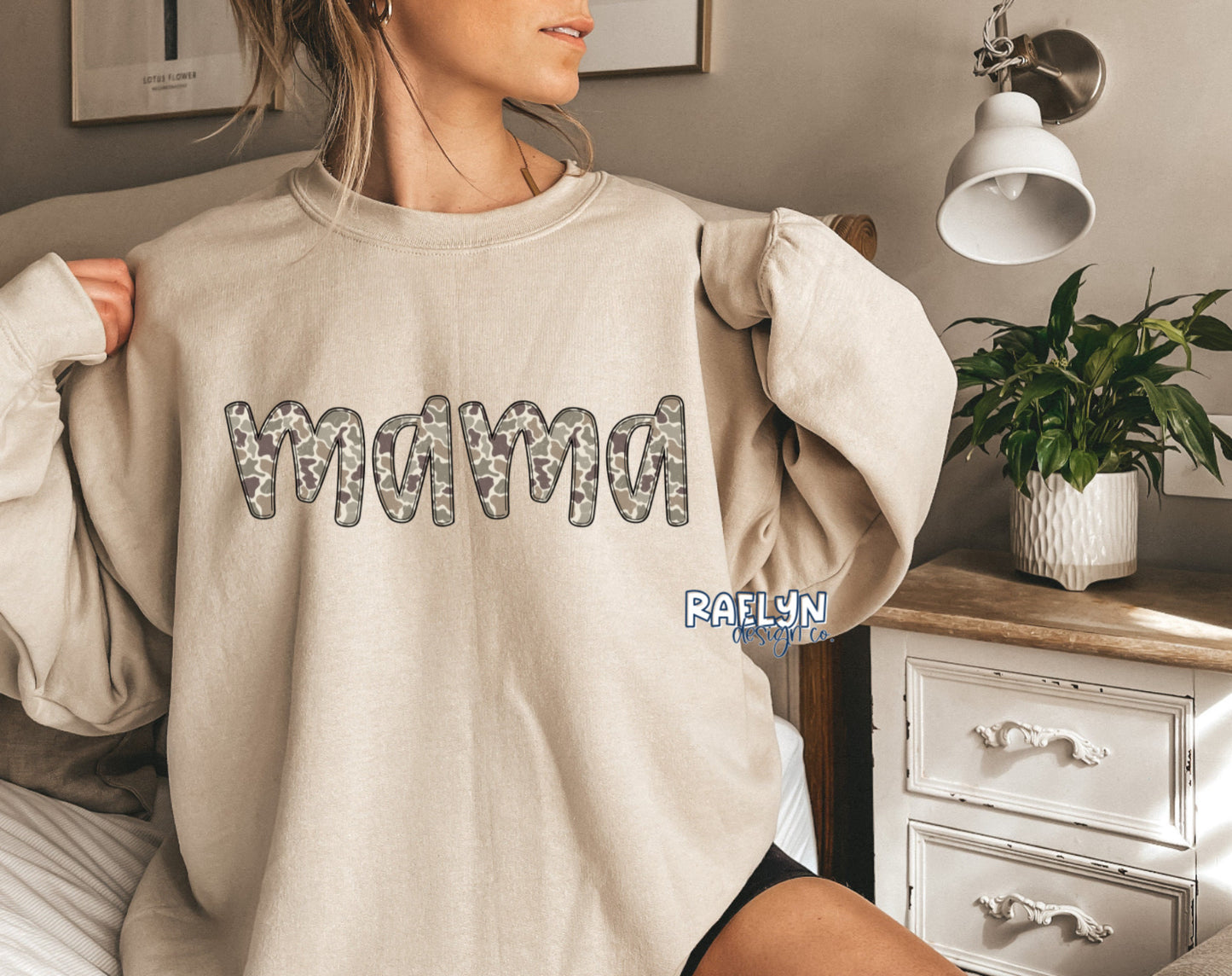 CAMO MAMA TEE